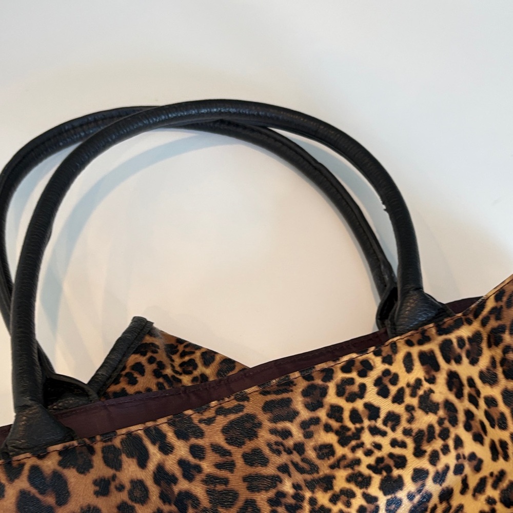 Leopard Print Tote Bag - Picture 5 of 6